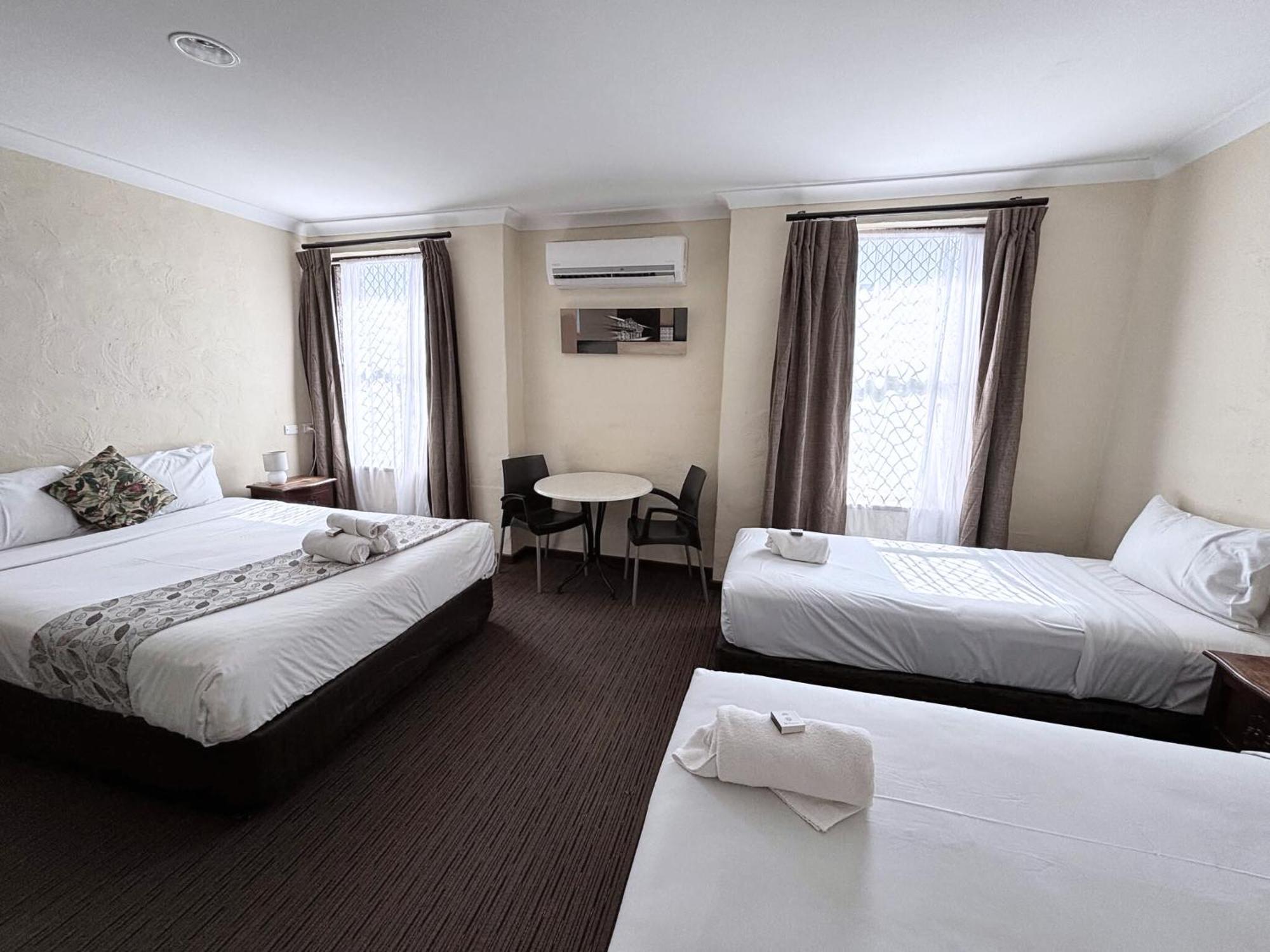 Prince Of Wales Hotel, Bunbury Kültér fotó