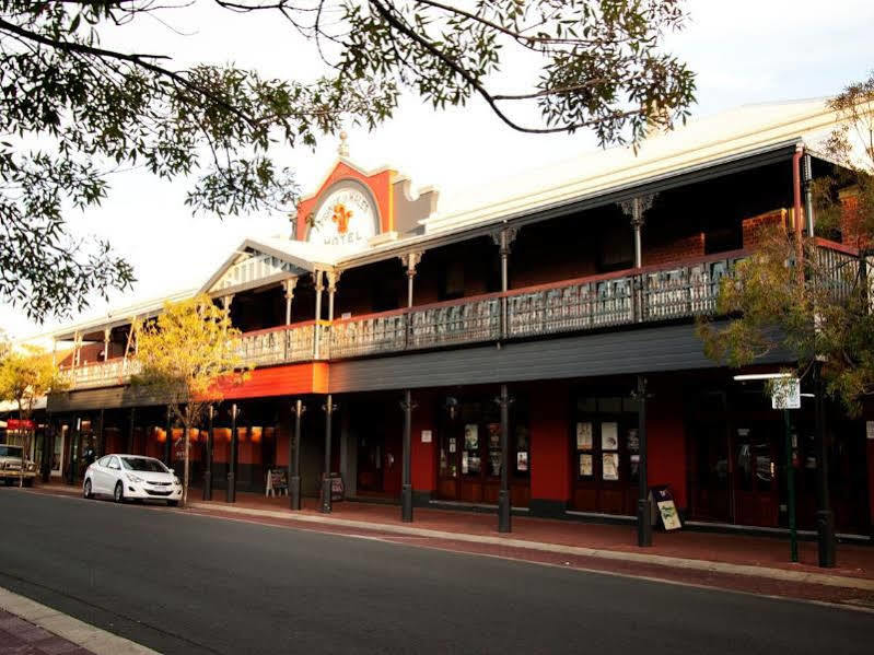 Prince Of Wales Hotel, Bunbury Kültér fotó